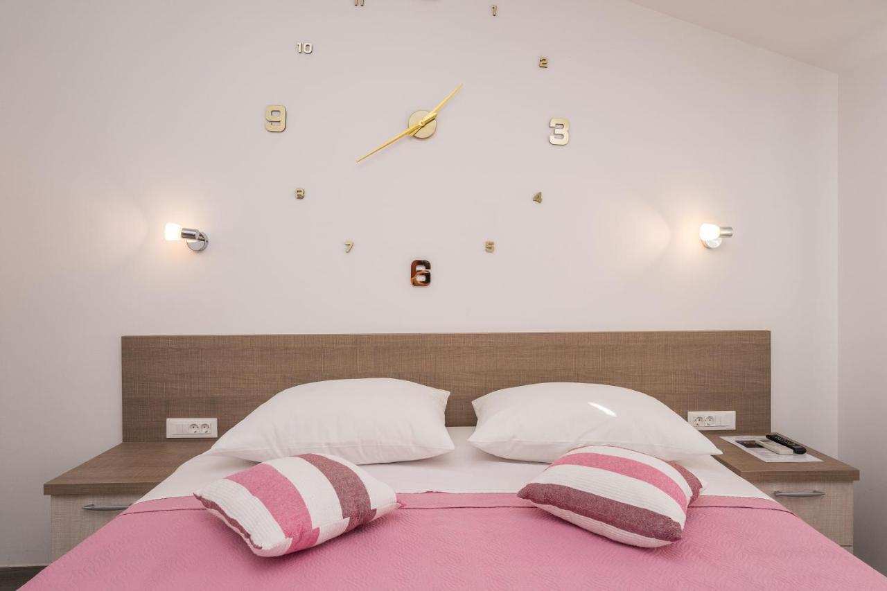 Apartments Maza 扎达尔 外观 照片