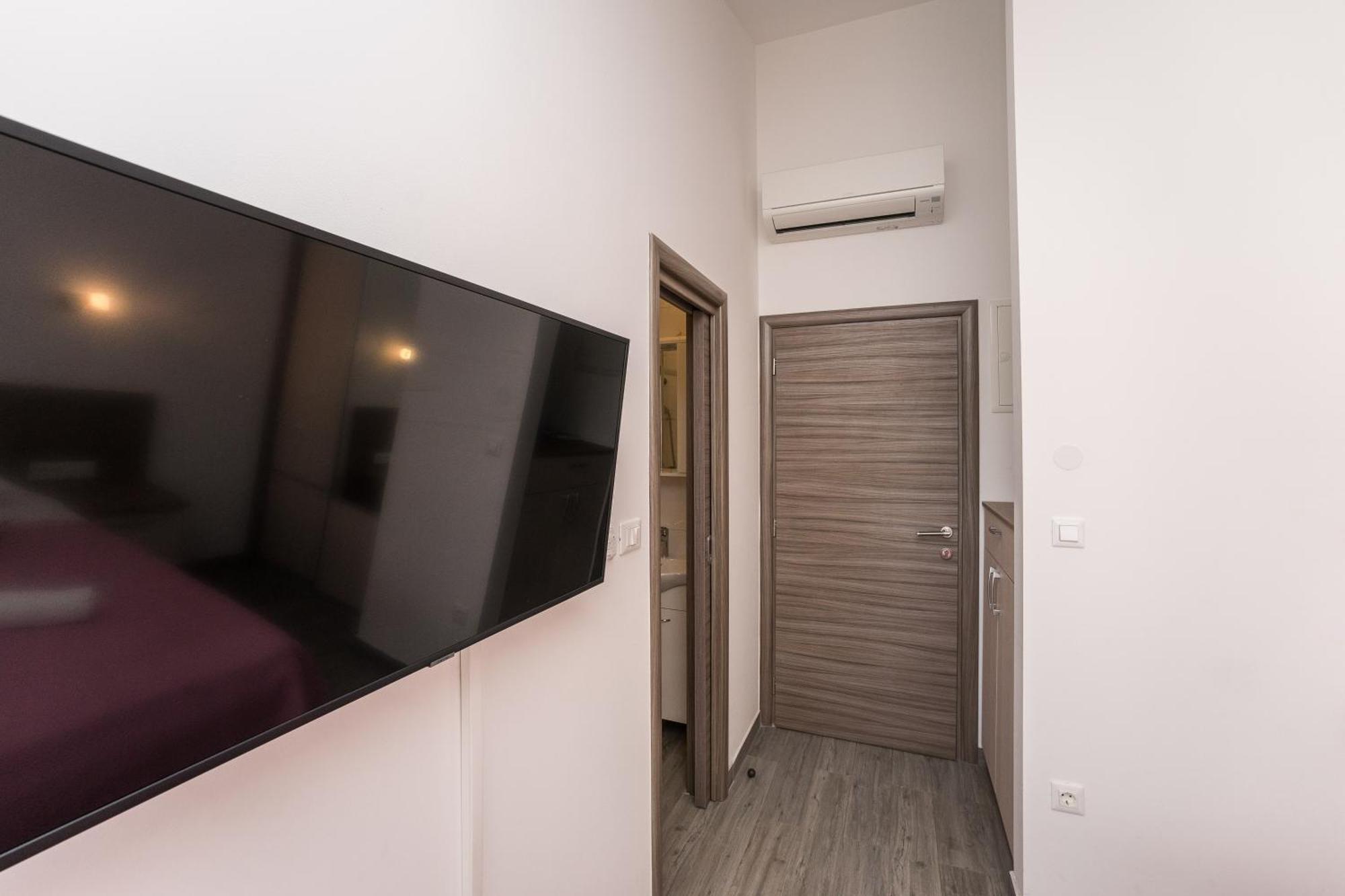 Apartments Maza 扎达尔 外观 照片